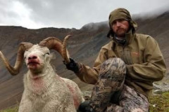 01025eaff59e178f836baff91e31cb2422bd53b5f3